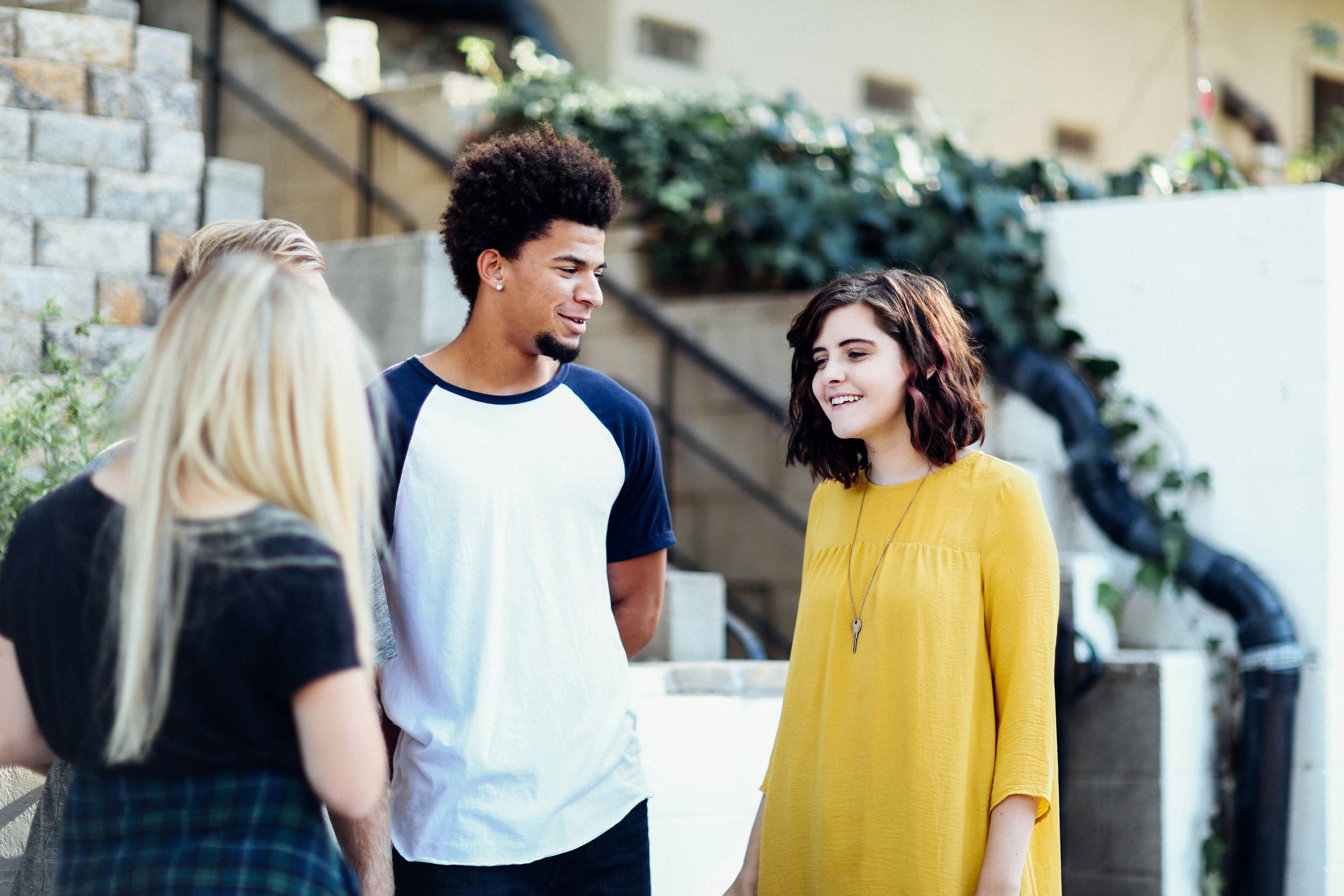 A group of 3 English learners